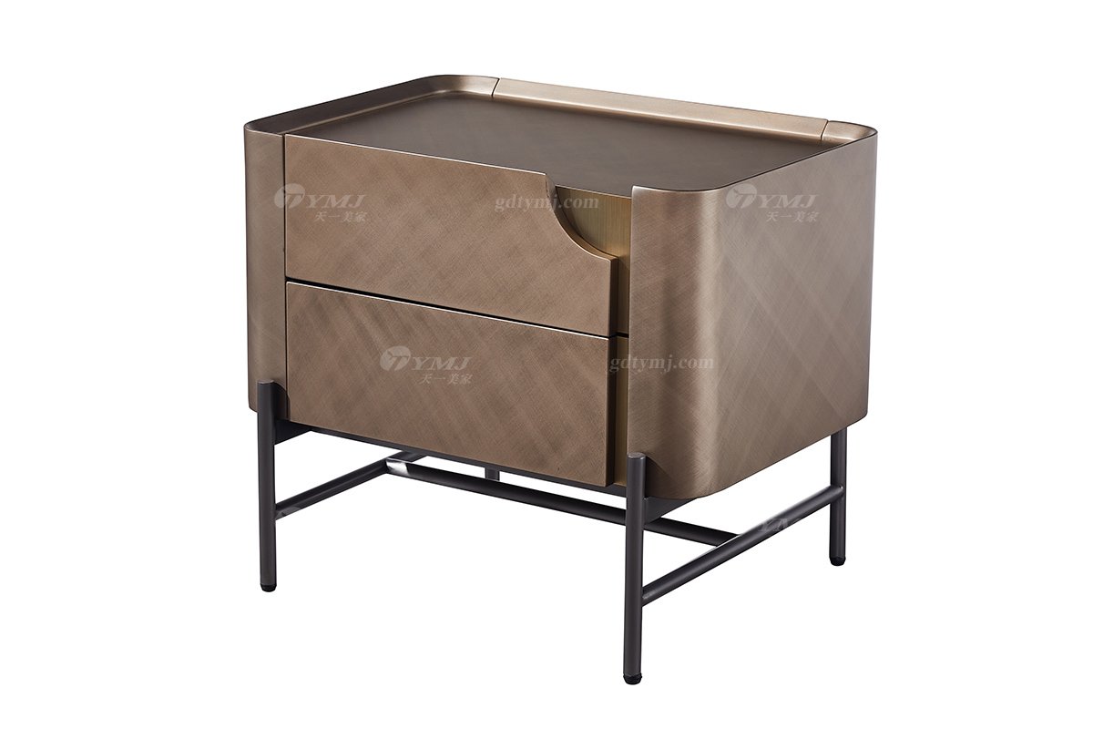 时尚LUTUBE视频在线观看意式极简家具别墅家用豪宅玫瑰金色+金属脚床头柜